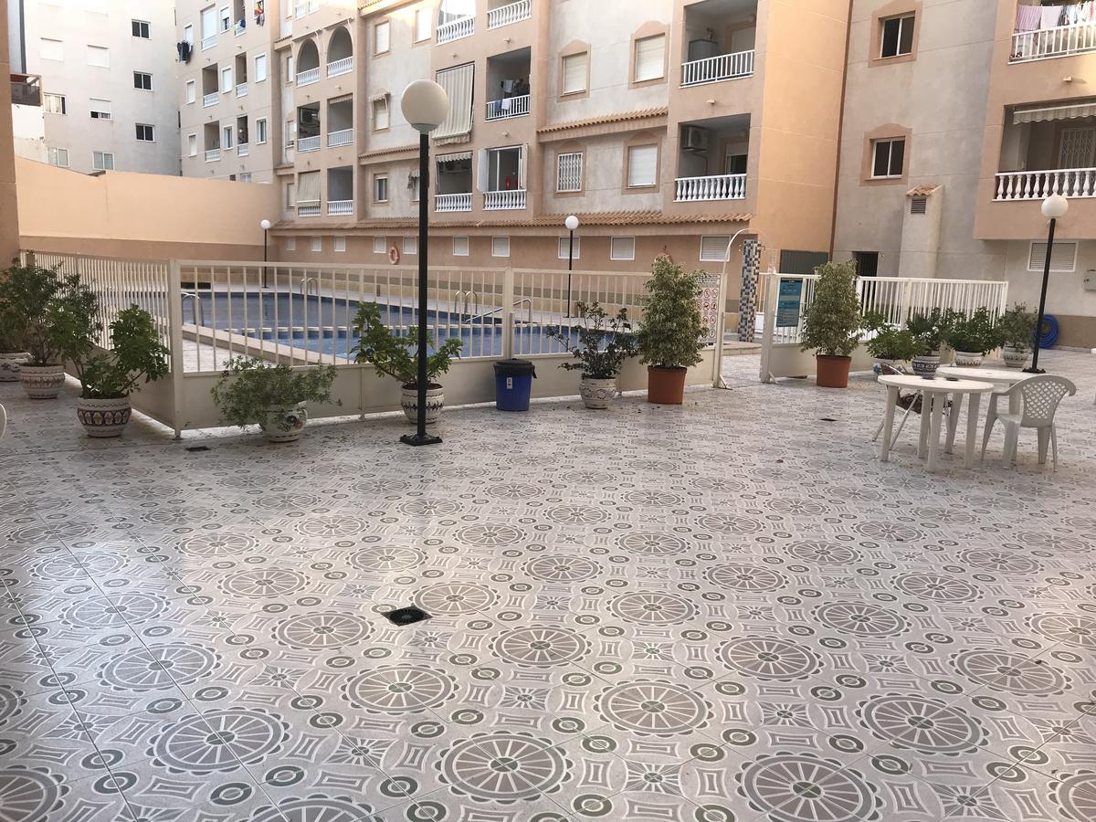 Apartamento- Félix de Fuente Torrevieja Extérieur photo